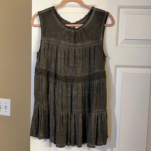Sleeveless babydoll top